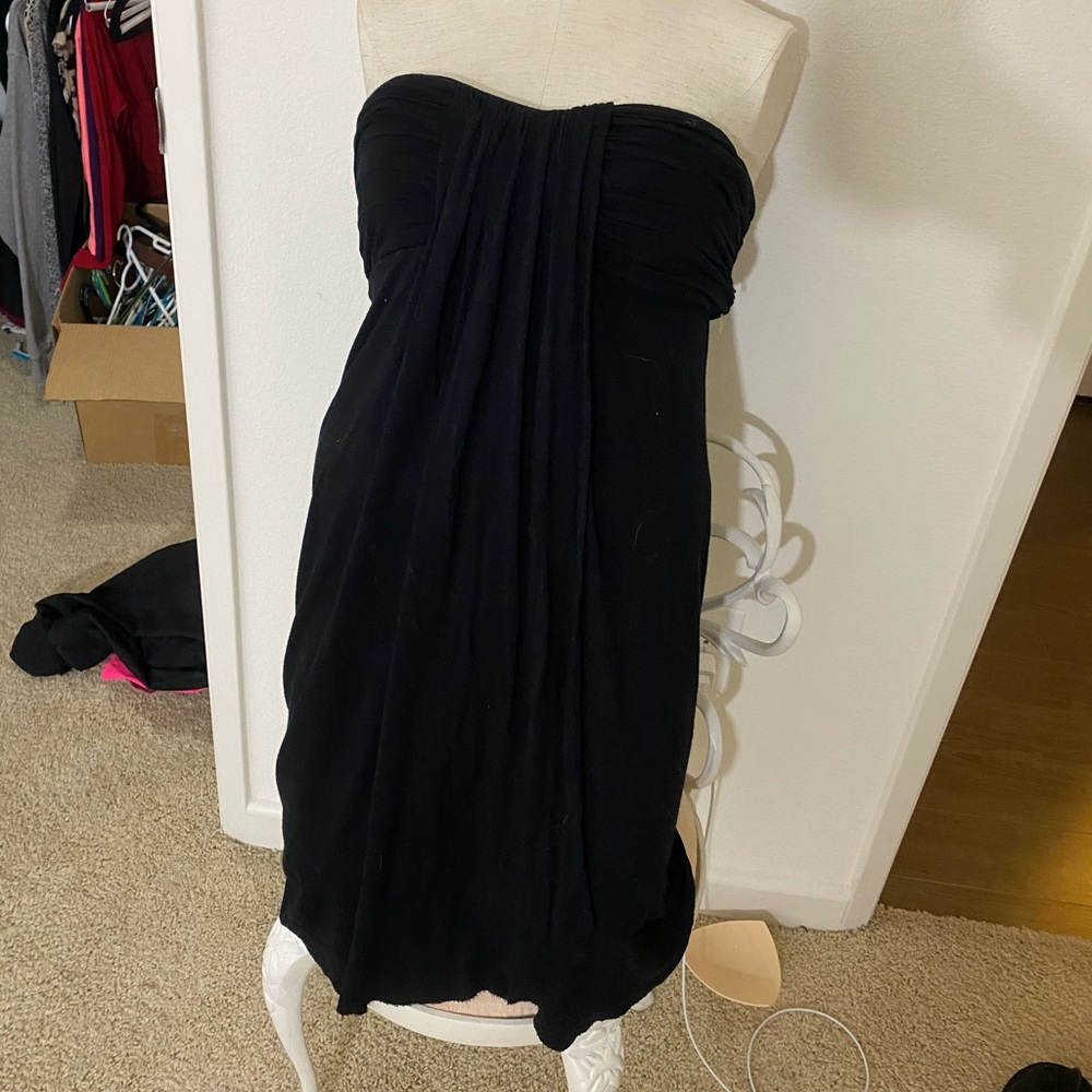 Black strapless dress🖤